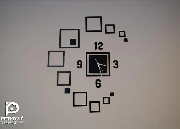 Petkovic Studio32 야고디나